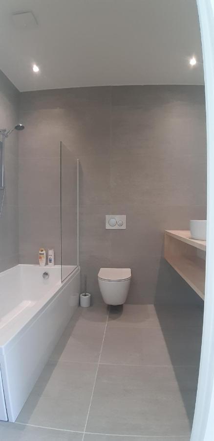 Appartement Privé In Fietsen En Garage Inclusief Bruges
